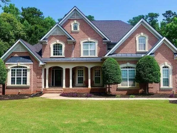 1094 Columbus Dr, Jonesboro, GA 30236