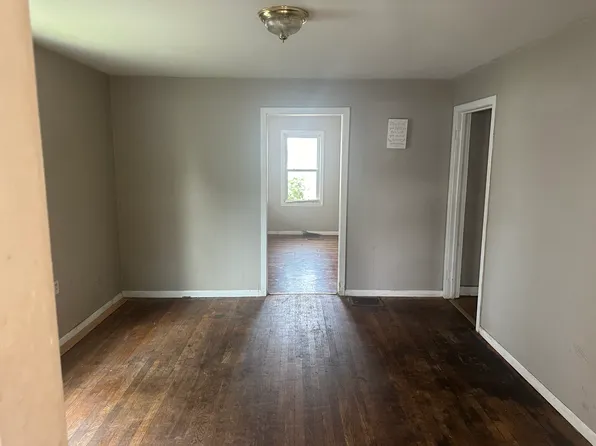 2228 Union St #1, Columbus, IN 47201