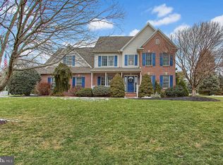 106 Shirley Ln, Boiling Springs, PA 17007