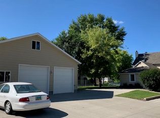 601 2nd St SW, Jamestown, ND 58401