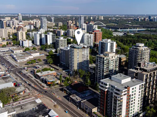 10045 117th St NW #1608, Edmonton, AB T5K 1W8