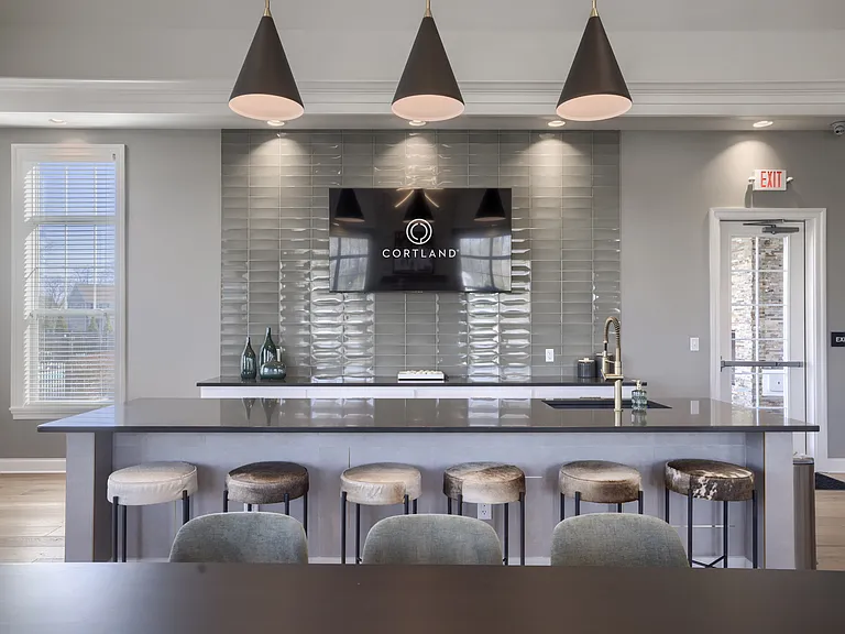 Cortland Northlake — Photo 24