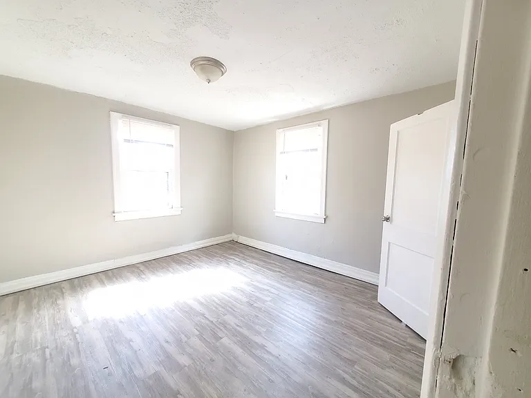 8340 Eton Pl — Photo 7