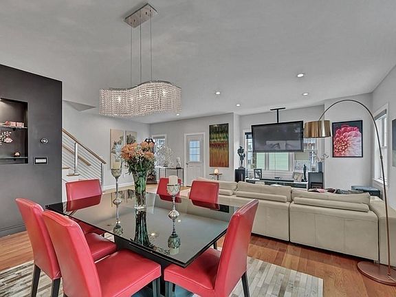 4th image of 36 Edgar Ave #1