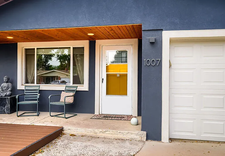 1007 Venus Dr — Photo 2