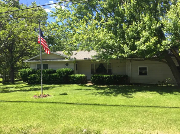 103 Log Cabin Ln, Effort, PA 18330