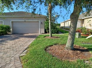 10804 Crossback Ln, Lehigh Acres, FL 33936