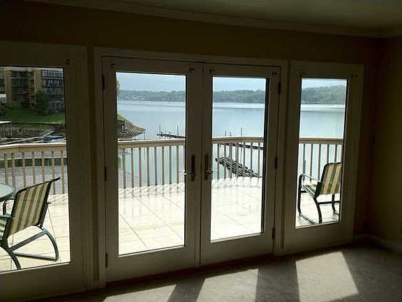 5th image of 4319 Lakeshore Ln