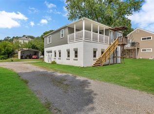 1119 Riverside Dr, Beaver, PA 15009