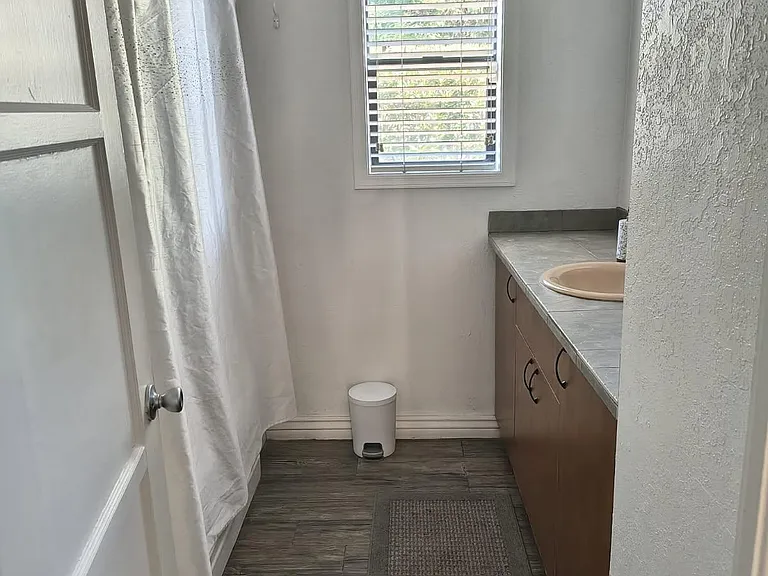 531 E Osborn Rd — Photo 21