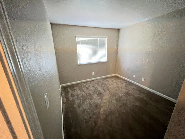 5724 Mist Ct — Photo 18