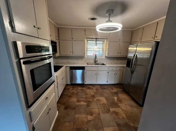 2515 Hampton Ave, Tupelo, MS 38801