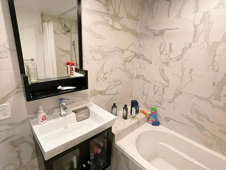 728 Market St #605 — Photo 17