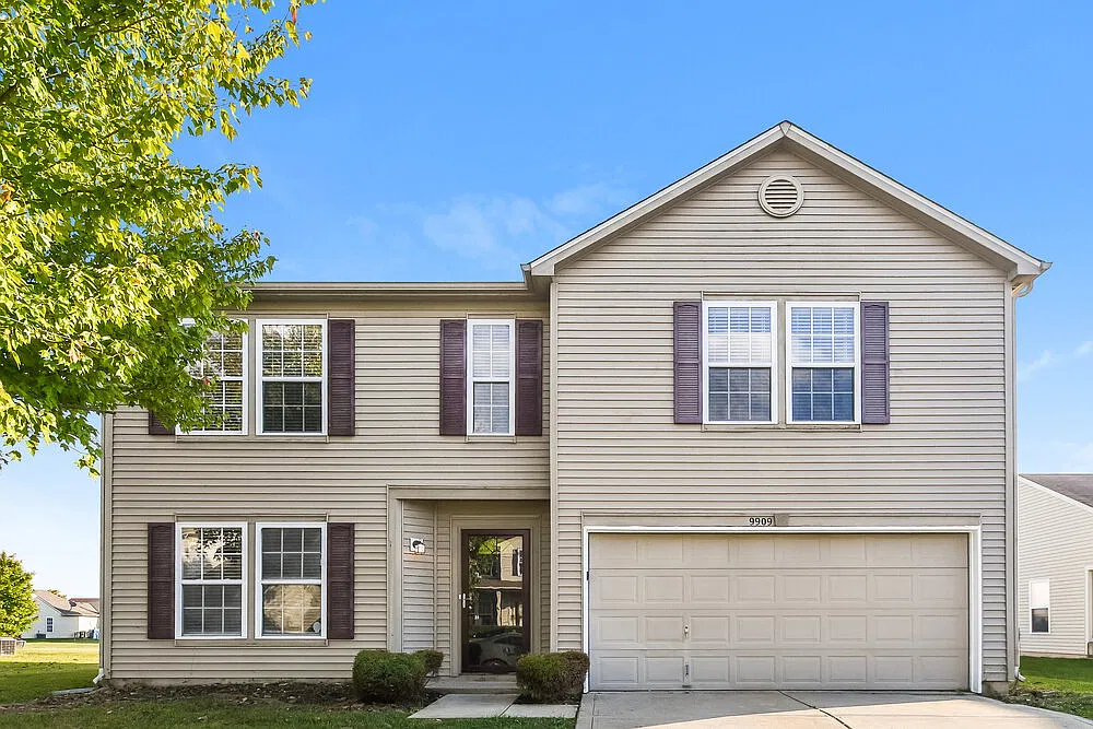 3 bed, 2.5 bath, 2200 sqft, $2,170 — Photo 1