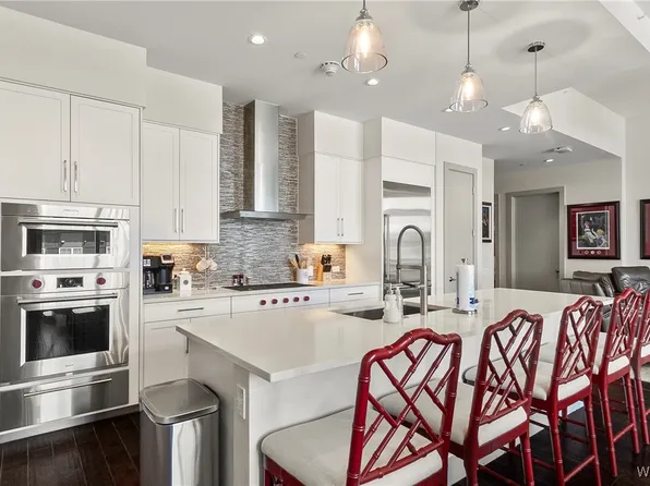 1150 8th St #Penthouse 4, Tuscaloosa, AL 35401