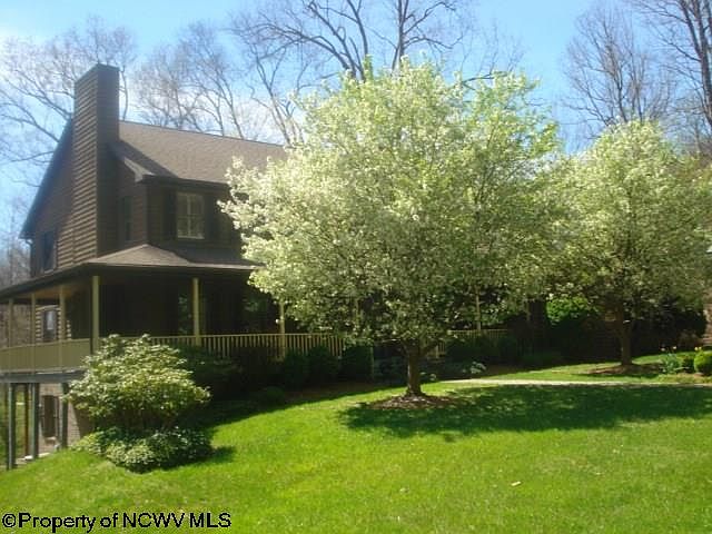 1st image of 24 Briarwood Ter