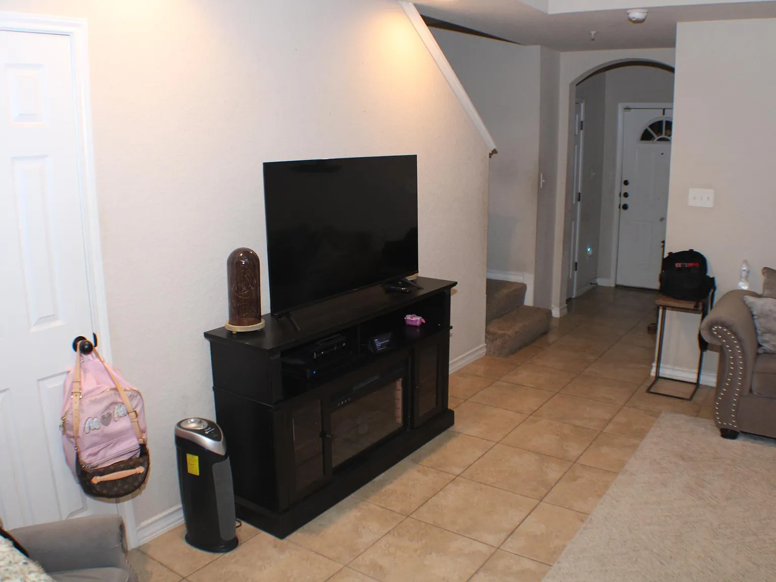 4923 Flipper Dr — Photo 3