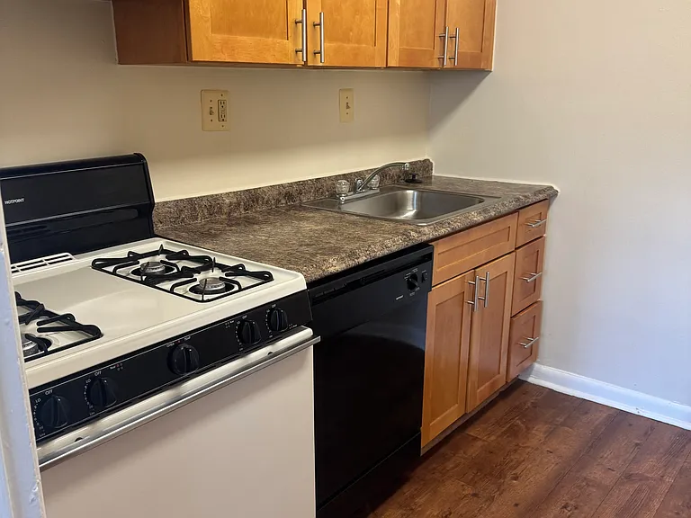 Summit Hills — Photo 155