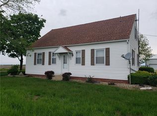 2497 State Highway 16 Hwy, Shelbyville, IL 62565