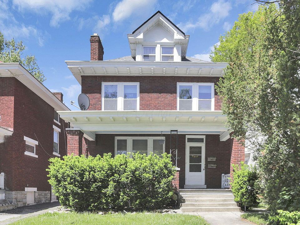 1st image of 2407 Summit St