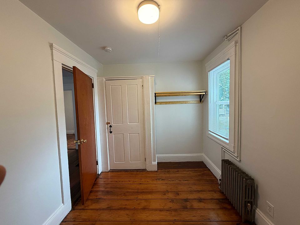 1st image of 100 Arnold St #1F