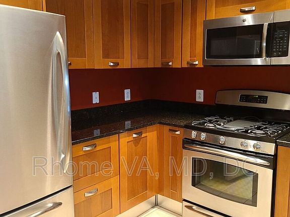 5th image of 2451 Midtown Ave APT 411