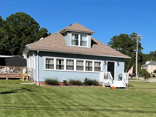 2513 Seaford Rd, Seaford, VA 23696
