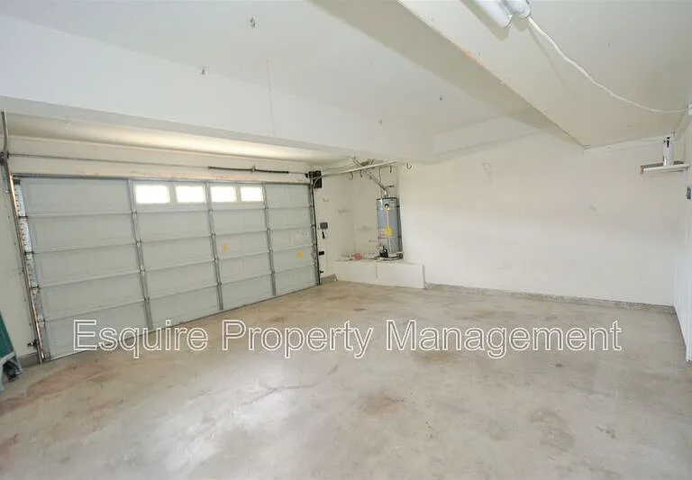 2861 Golf Villa Way — Photo 31