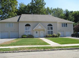13 Village Cv, Warwick, NY