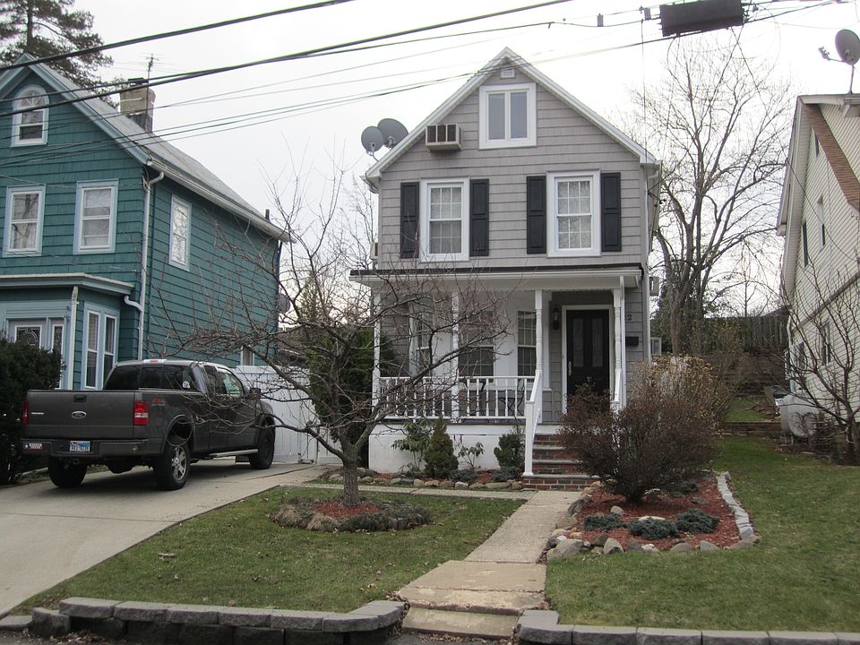 1st image of 22 Maguire Ave