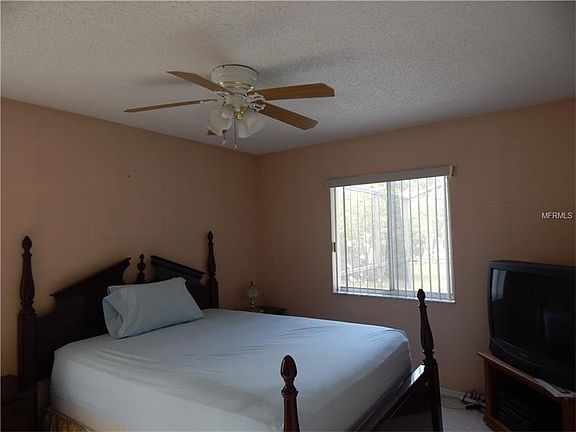 5th image of 132 Seabreeze Cir