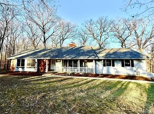 121 Tanglewood Rd, Union, MO 63084