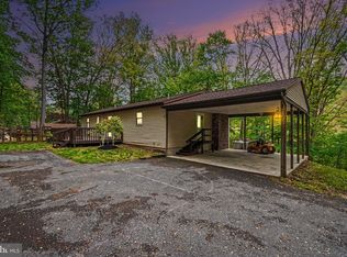 2656 Ellendale Rd, Dauphin, PA 17018