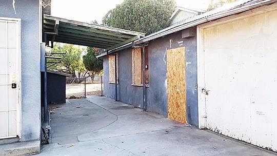 4th image of 4574 E Turner Ave