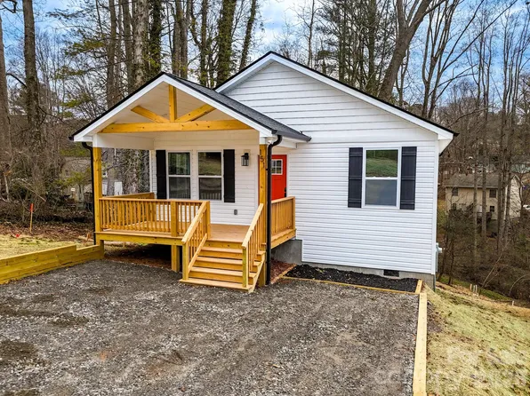 151 Shadowlawn Dr, Asheville, NC 28806
