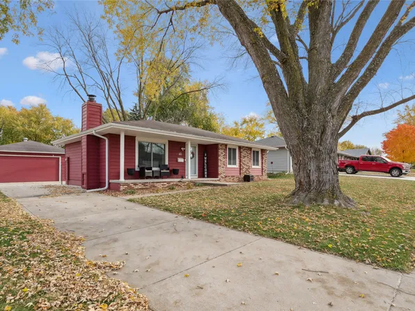 413 NW Beechwood St, Ankeny, IA 50023