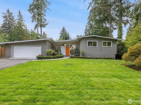 9125 NE 21st Place, Clyde Hill, WA 98004