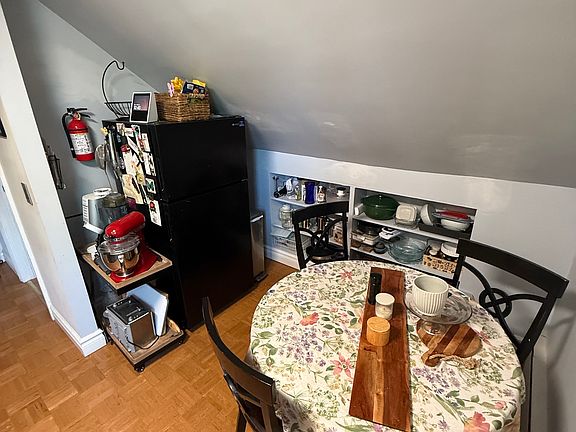 5th image of 128 Branch Ave A #A
