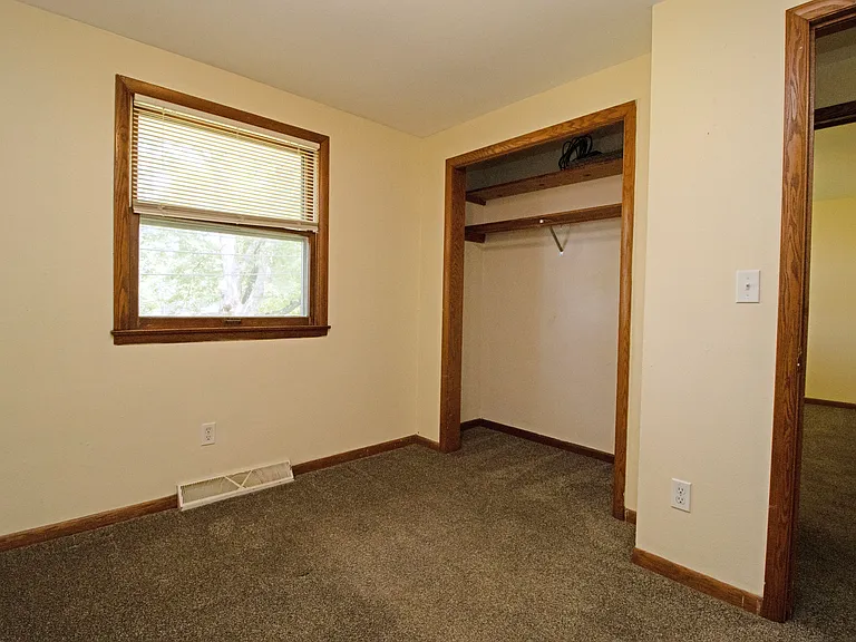 1123 13th St S — Photo 10