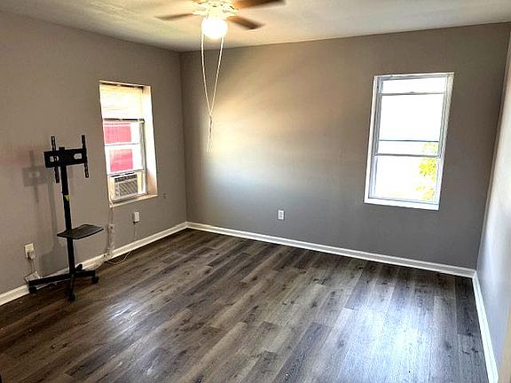 4th image of 1202 W Lehigh Ave Floor 2