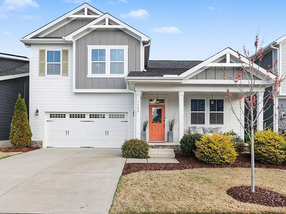 1st image of 1528 Silver Elm Ln