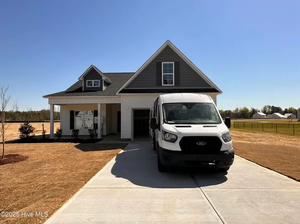 45 Trescott Street, Smithfield, NC 27577