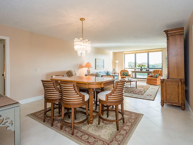 5188 Woodland Lakes Dr #335 — Photo 6