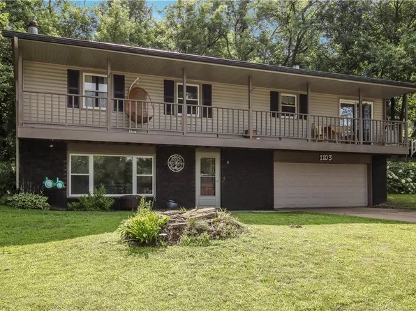 1103 Mulberry Drive, Altoona, WI 54720