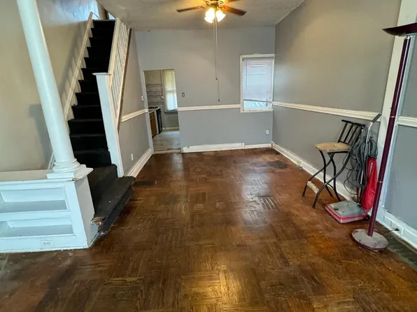 2533 N Opal St, Philadelphia, PA 19132