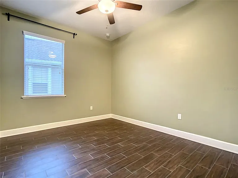 636 Spring Oak Cir — Photo 29
