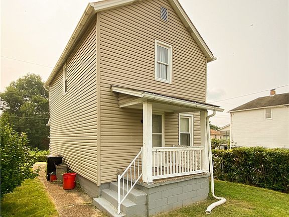 5th image of 301 Wykes St
