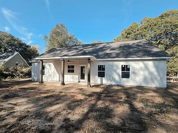 2nd image of 230 Rollingwood Dr
