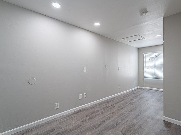 2nd image of 1110 E Highland Ave #34