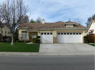 9918 Balvanera Ave, Bakersfield, CA 93312